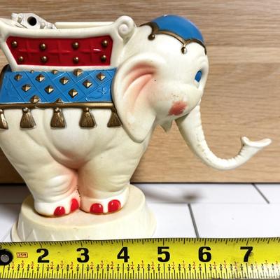 LOT 9 - Vintage Elephant Bank Sylvester Save and Play