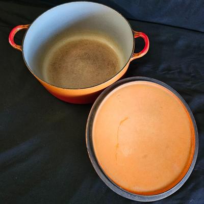 Retro Le Creuset Braising Pot and Dutch Oven (K-DW)