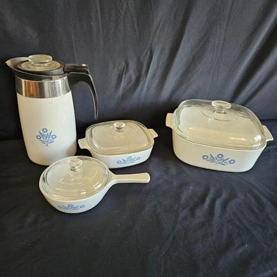 Cornflower Blue Corning Ware and Amber Pyrex (K-DW)