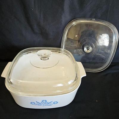 Cornflower Blue Corning Ware and Amber Pyrex (K-DW)