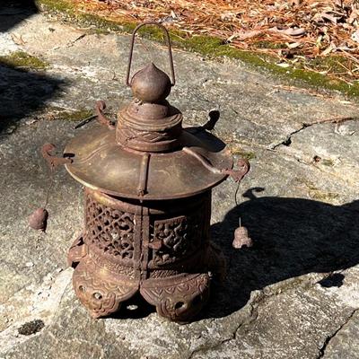 Cast Iron Hanging Lantern (LR-RG)