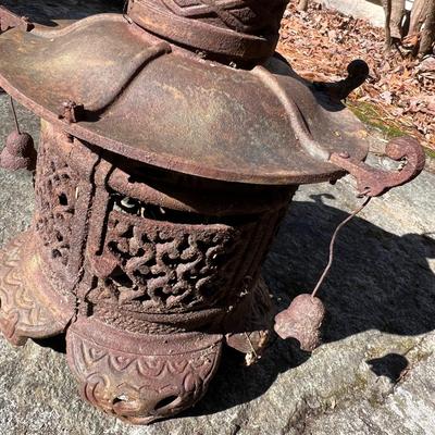 Cast Iron Hanging Lantern (LR-RG)