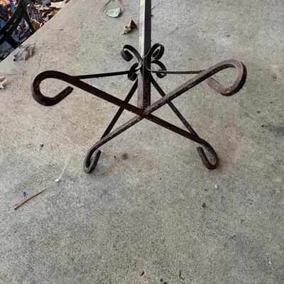 Wrought Iron Black Tall Plant Stand Plus Hanging Baskets & More (Y-RG)