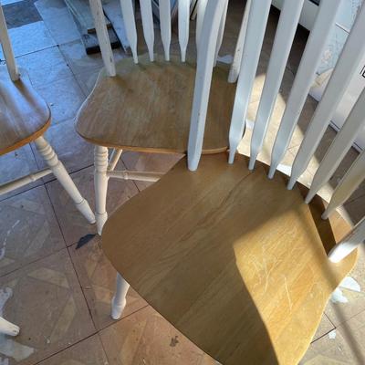 4 chairs and table