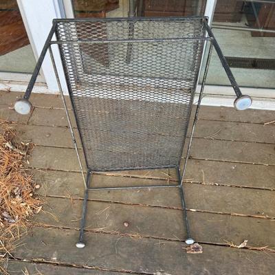 Wrought Iron Barrel-Back Bench Seat & Coffee Table (D-RG)