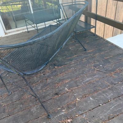 Wrought Iron Barrel-Back Bench Seat & Coffee Table (D-RG)