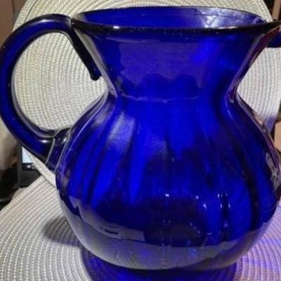 Vintage Large Hand-Blown Cobalt Blue Swirl Art Glass Pitcher 9