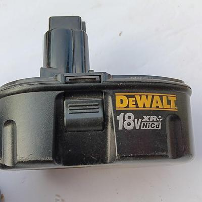 Dewalt 18-Volt battery with 18-volt electric charger