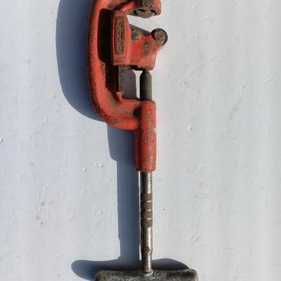 Ridgid No. 1-2 Heavy Duty pipe cutter