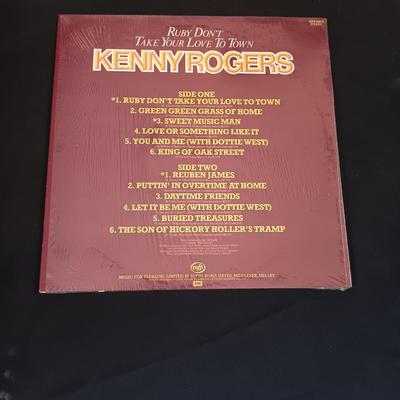 Four Kenny Rodgers Vinyl Record Albums LP Record Records