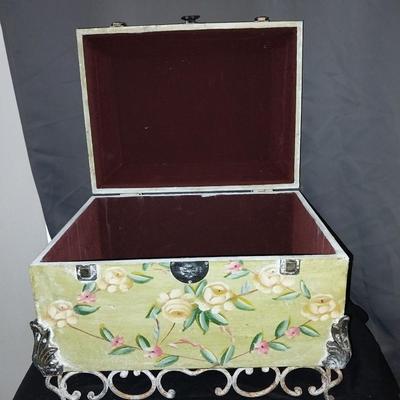DECORATIVE HAND PAINTED WOODEN BOX