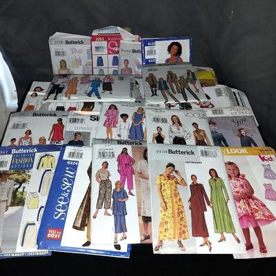 VARIETY OF SEWING PATTERNS