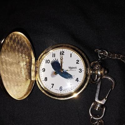 MAJESTI POCKET WATCH WITH CHAIN