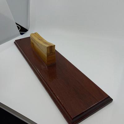 N400 Regina Yacht Billing Wooden Boat Model