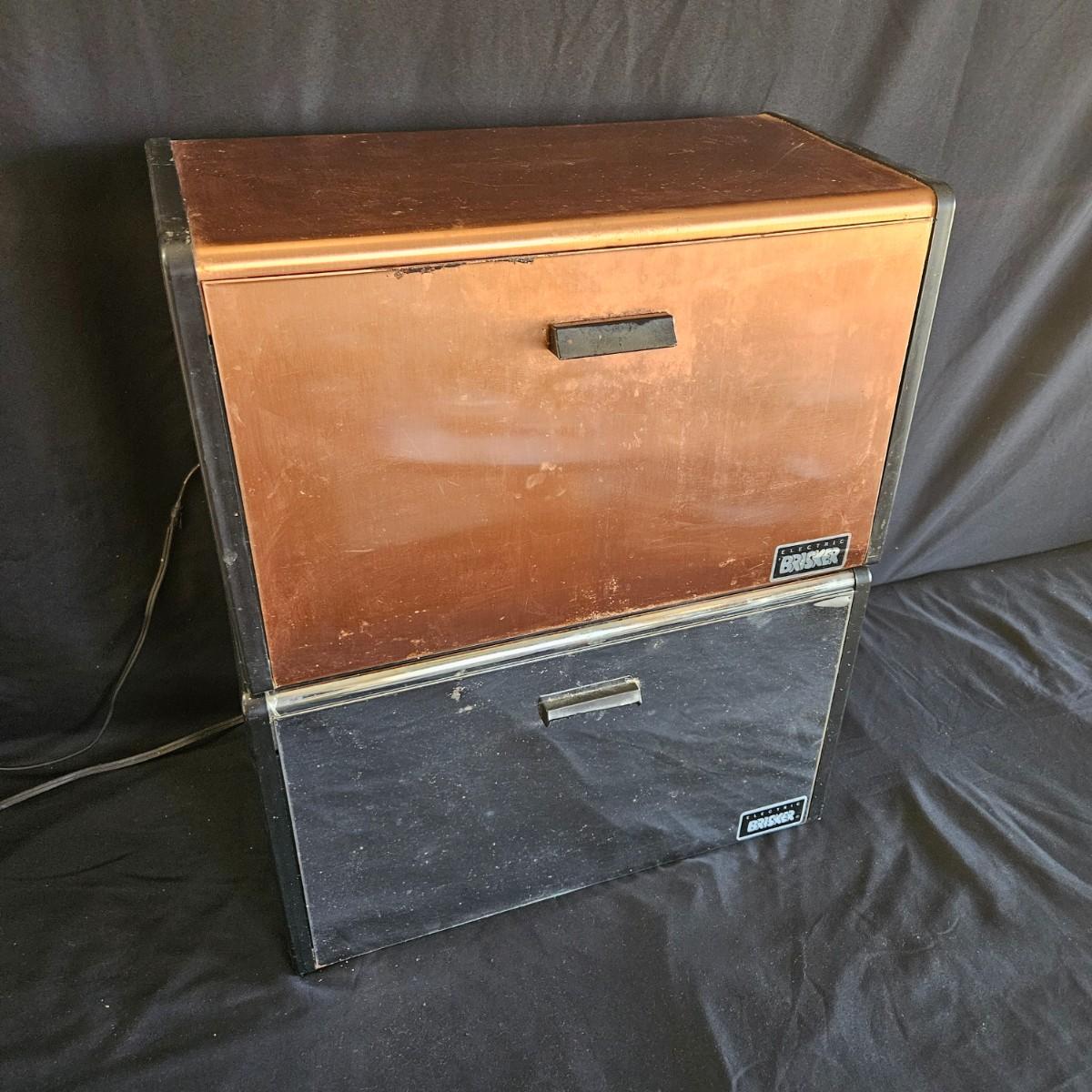 Pair of Electric Brisker Boxes (KDW)