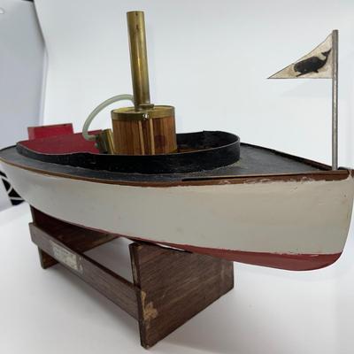 N402 The Fantail Launch II 1984 Vintage Boat Model