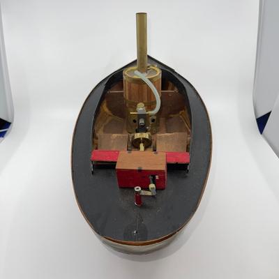 N402 The Fantail Launch II 1984 Vintage Boat Model