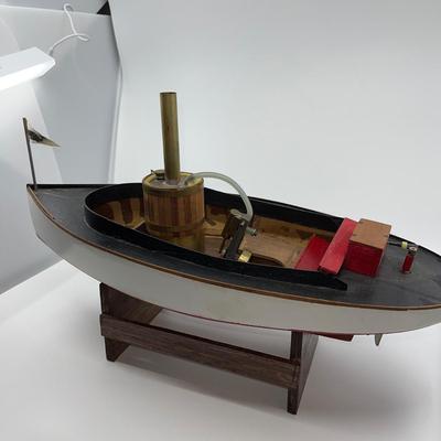 N402 The Fantail Launch II 1984 Vintage Boat Model