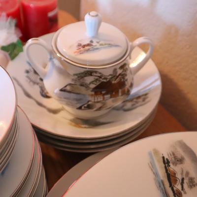 Vintage Wildlife China Set - 52 Pieces