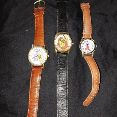 WINNIE THE POOH-LION KING-ELMO WATCHES WITH LEATHER BANDS