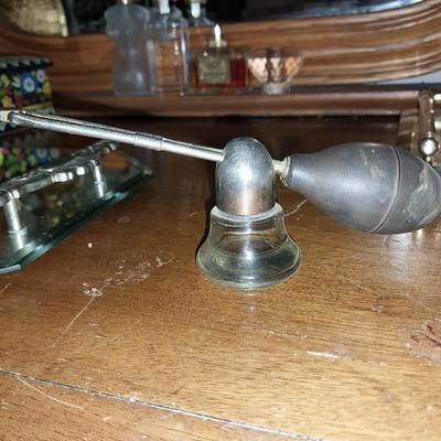 VINTAGE DEVILBISS ATOMIZOR-COACH PURFUME-CRYSTAL RING HOLDER AND MIRROR VANITY TRAY
