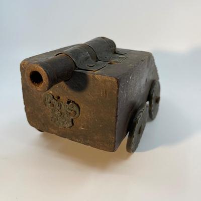 N403 Rare Antique Mini Signal Cannon 19th Century or Earlier