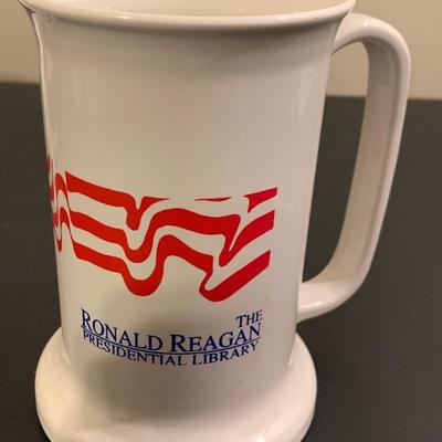 White House Blair House Royals Distillery Coffee Mugs Collectibles Lot