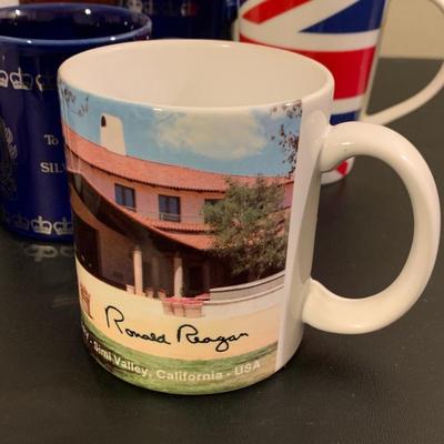 White House Blair House Royals Distillery Coffee Mugs Collectibles Lot