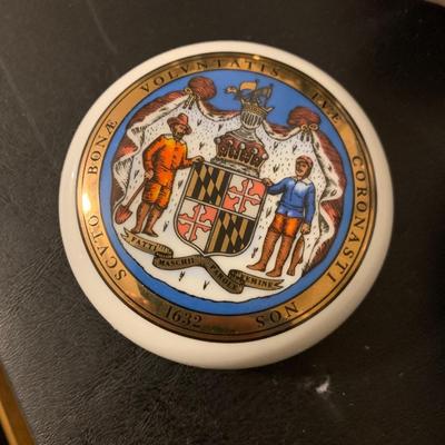 Large Pottery Lot Asian Flow Blue +++