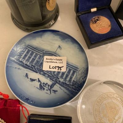 Large Reagan / White House Collectibles Lot
