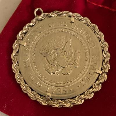 Large Reagan / White House Collectibles Lot