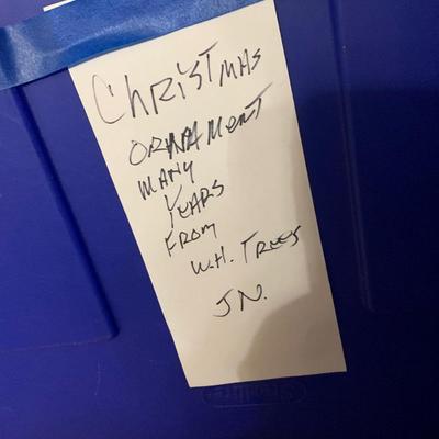 1960s - Present Authentic White House Used Christmas Decorations & Vintage News Clippings Lot