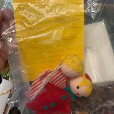 1960s - Present Authentic White House Used Christmas Decorations & Vintage News Clippings Lot