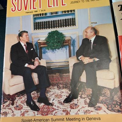 HUGE LOT Vintage Magazines & Photo Album w Covers