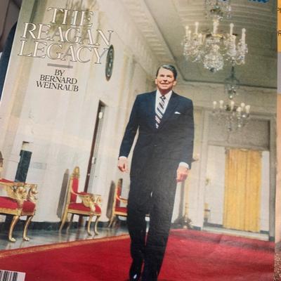 HUGE LOT Vintage Magazines & Photo Album w Covers