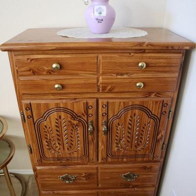 Full Bedroom Set - 4 Pieces