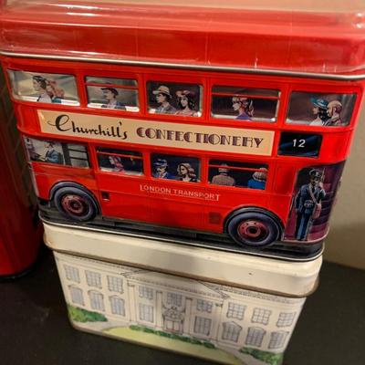 Collectibles Tins - Royal Family Great Britian