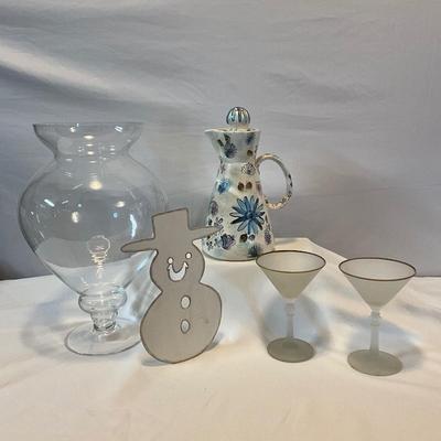 Large vase, pitcher, frosted glasses, tin snowman