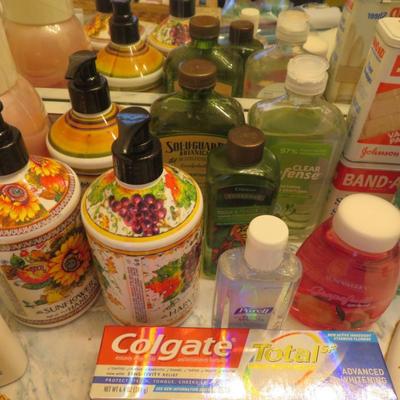 Bathroom & Self Care Supply Lot - AllSeen In Photos - Variety Of New Sealed Items & Partialy Used