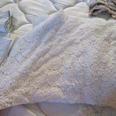 Bulk Lot - Linen Towels, Bedding, & Table Covers