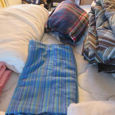 Bulk Lot of Blankets