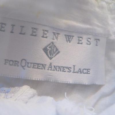 Bulk Lot of Women's Short Sleeve Tops