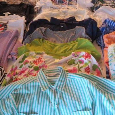Women's Short Sleeve Tops - Bulk Lot