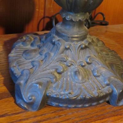Tiffany Style Stained Glass Lamp / Desk Lamp / Table Lamp