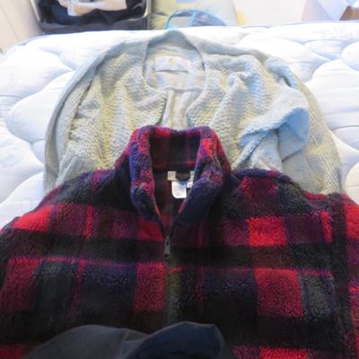 Long Sleeve Tops & Jackets Bulk Lot