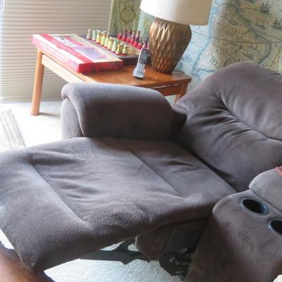 Electrical Reclining Loveseat / Couch - As Seen