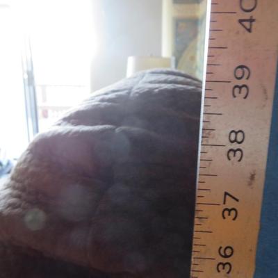 Electrical Reclining Loveseat / Couch - As Seen