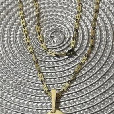 Vintage/Antique Dainty Hand Carved Bone Angel Pendant on a 22" Unique Chain Link in Good Preowned Condition.