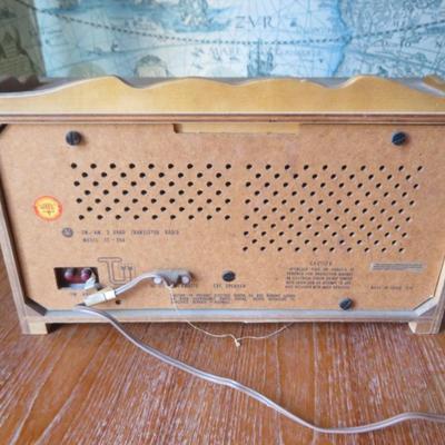 JVC Solid State - FM-AM 2 Speaker FT-264 (Japan 516)