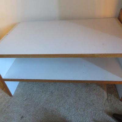 Lot of Lightly Worn Shoes & Shoe Holder - Estate Fresh